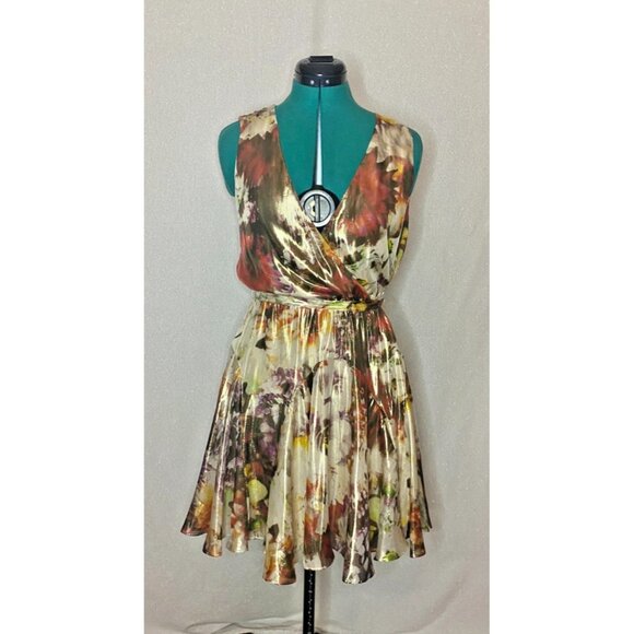 Bebe metallic floral mini dress. Size medium - Picture 1 of 5